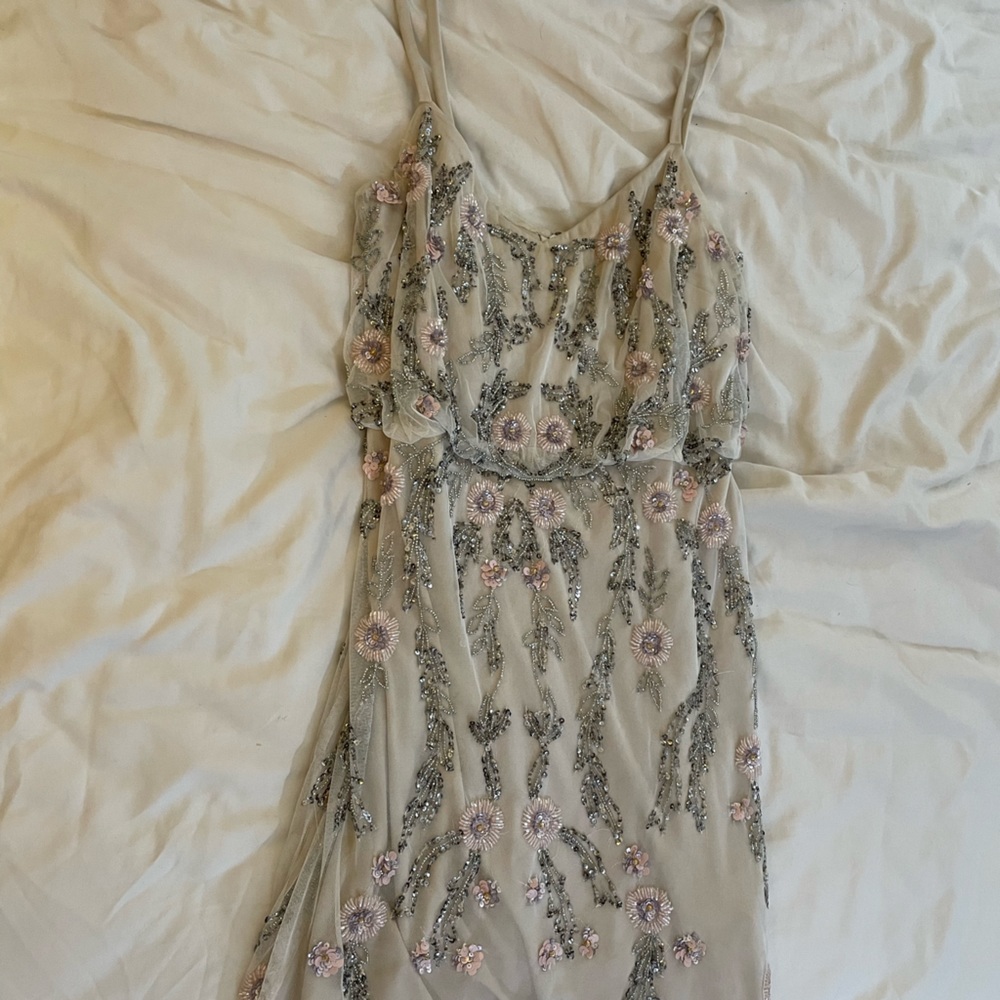 Gorgeous Adrianna Papell cocktail dress